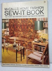 McCall’s HOME FASHION SEW-IT BOOK 1965 Guided for Creative Sewing 112 pages Vtg