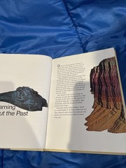 Childcraft Annual 1976 Prehistoric Animals – How and why Library