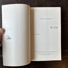 Life of Pi: A Novel [Paperback] Martel, Yann