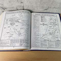 Word of God King James Bible Easy Reading Margin Edition Large Print Red Letter