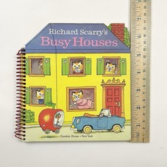 Vintage 1981 Richard Scarry’s Busy Houses RARE Shaped Board Book Spiral Bound