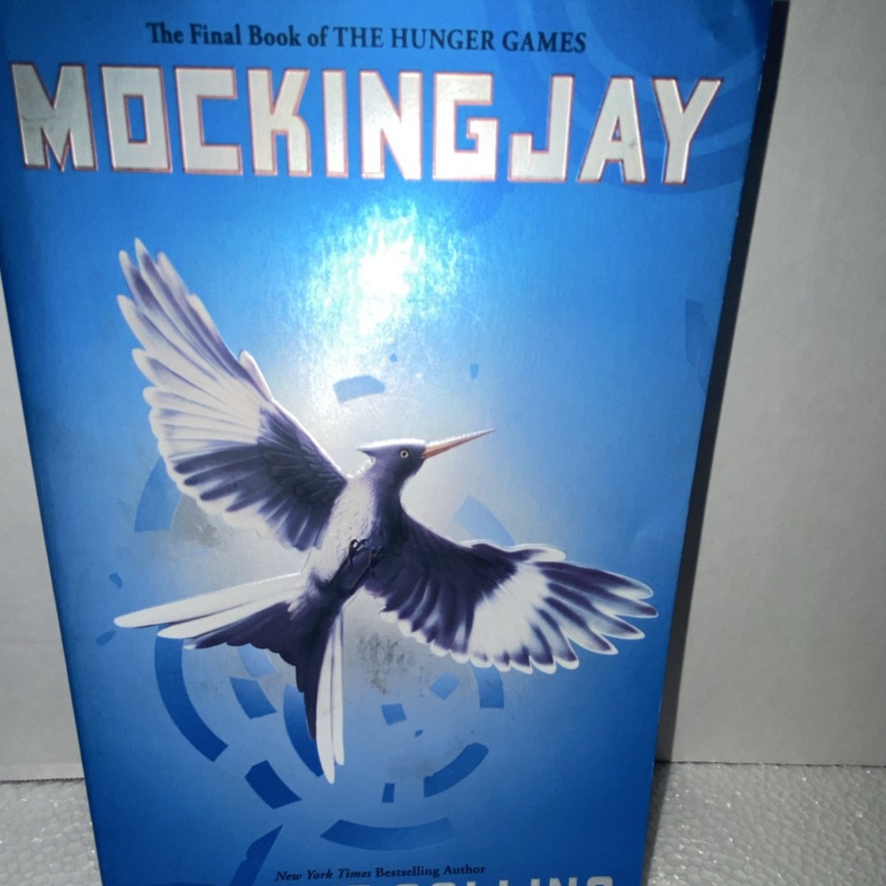 Suzanne Collins Mockingjay Hunger Games Book 3 TP 2014 Scholastic 1st Print