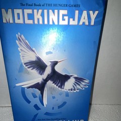 Suzanne Collins Mockingjay Hunger Games Book 3 TP 2014 Scholastic 1st Print