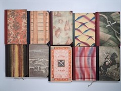 20 dekorative Bücher verschiedener Autoren, vintage, schöne Aufmachung, Gold