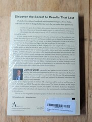 Atomic Habits: An Easy & Proven Way to Build Good Habits and Break Bad Ones Book