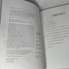 Truthfilled – Bible Study Book with Video Access by Ruth Chou Simons (2022)