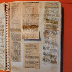 VTG My Recipes CookBook with Handwritten Recipes and Clippings approx 112 pages