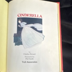 Cinderella Hardcover Charles Perrault Illustrated Phil Smolinsky Troll 1977