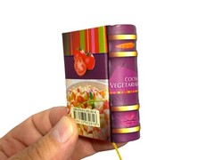 Miniature book „Cocina Vegetariana” more than 80 recipes 320 pages color photos