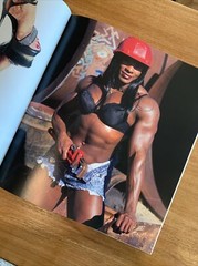 Modern Amazons by Bill Dobbins (2002, Hardcover) – Bodybuilding & Fitness Photos