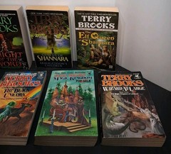VTG Mixed Book Lot of 30 Fantasy Sci-fi: Brooks Hambly Del Rey ACE Books & MORE!