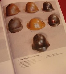 WW2 Soviet Russian RED ARMY UNIFORMS 1918-45 COLOR Photo BOOK Shalito EnglishTxt