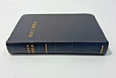 Vintage Compact Cambridge HTF Hand Grained Morocco Leather Concordance KJV Bible