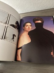 Photographs by Annie Leibovitz 1970-1990 Hardcover 1991 1st Edition Dust Jacket