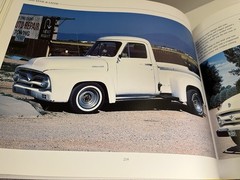 The Ultimate Encyclopedia of Pickups by Peter Henshaw 2005 Hardcover 448 Pages