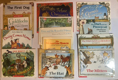 Lot JAN BRETT First Dog UMBRELLA Night Before Christmas TOWN MOUSE Lot of 13