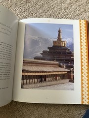 Art of Living : A Guide to Contentment, Joy and Fulfillment by Dalai Lama 2001