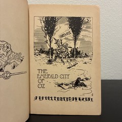 Vintage The Emerald City of Oz by L Frank Baum HB/circa 1950s*