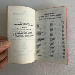 Vintage Pocket New Testament, KJV, Black Leather 4.25” x 2.75” 1968