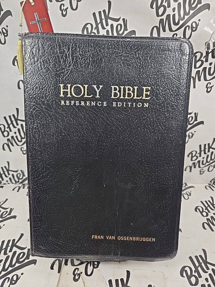 Holy Bible Reference Edition 1976 KJV Giant Print Thomas Nelson W/Bookmark