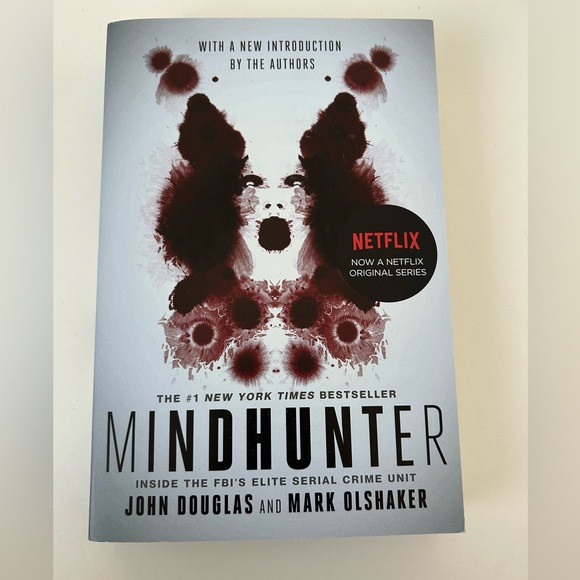 Mindhunter: Inside the FBI’s Elite Serial Crime Unit – NEW Paperback