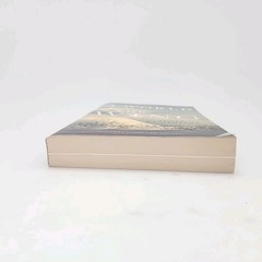 A World on the Wing by Scott Weidensaul FIRST EDTION THUS Paperback Book 2022