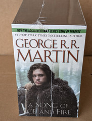 George R.R. Martin A SONG OF ICE AND FIRE 5-Book Boxed Set– Game of Thrones- NEW