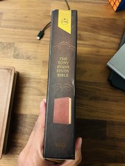CSB Tony Evans Study Bible, British Tan LeatherTouch : Advancing God’s…