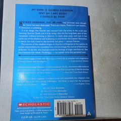 Mockingjay (Hunger Games, Book Three) by Suzanne Collins (2014, Trade Paperback)
