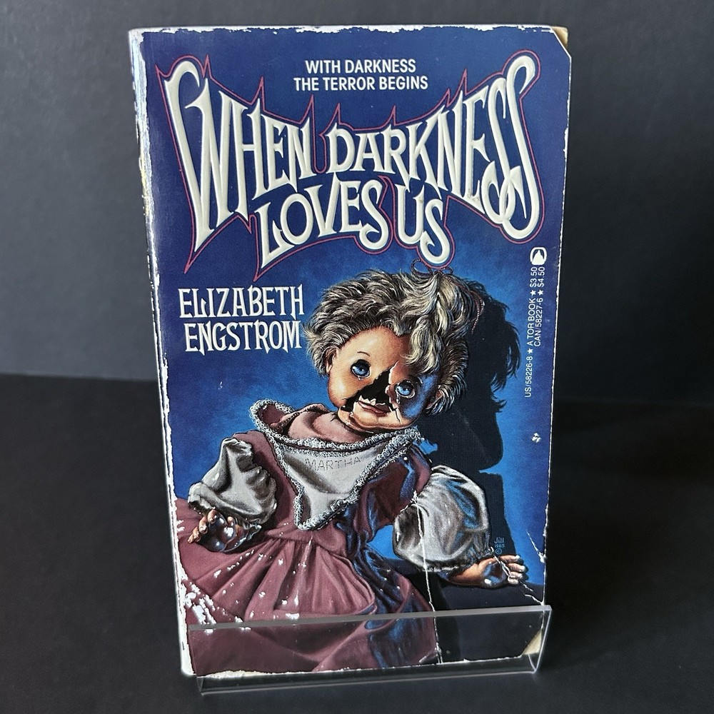 When Darkness Loves Us Elizabeth Engstrom TOR Paperbacks from Hell 1st Printing