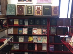Ukrainian kids Bible Біблія для найменших. Молитви, завдання, наліпки