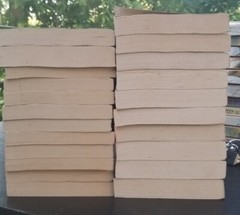 Lot Of 22 Bernard Cornwell Pb Books