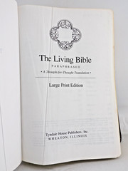The Living Bible Large Print Brown Bonded Leather Red Letter Tyndale Pub 1984