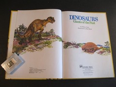 DINOSAURS Giants of the Past A BIG Golden Book 1976 Eileen Daly 9×12″ VG