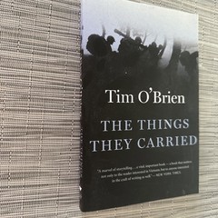 Things They Carried by Tim O’Brien (1998, Trade Paperback)