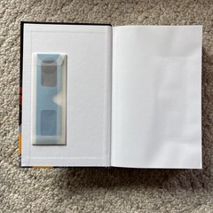 NIRV, The Super Heroes Bible in 3D, Hardcover, New including glasses