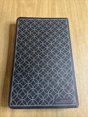 NIV Thinline Holy Bible Black Pattern Leathersoft 2011 Zondervan Good Condition