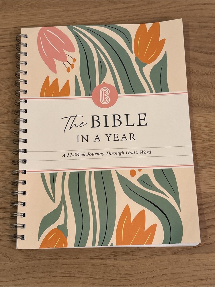The Bible in a Year Spiral Bound Study Guide Adults English Nonfiction 11”x8.5”