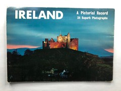 Ireland: A Pictorial Record 34 Superb Photographs by John Hinde Ltd (1978, PB)
