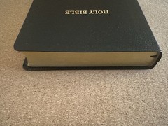 KJV Comfort Print Reference Giant Print Bible Black Bonded Leather Red Ltr 2016