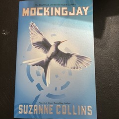 Mockingjay Suzanne Collins Hunger Games Paperback Brand New