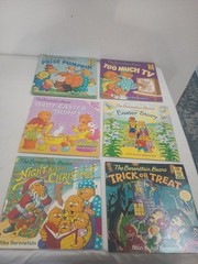 Lot of 26 Berenstain Bears Books Stories & 1 Movie DVD