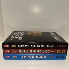 The Hunger Games Ser.: The Hunger Games Trilogy Boxed Set Set by Suzanne Collins