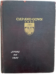 1922 UNIVERSITY OF CHICAGO COLLEGE YEARBOOK, THE CAP AND GOWN, CHICAGO, IL