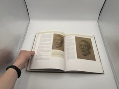 Lessons in Masterful PORTRAIT DRAWING Classical Approach to Drawing the Head Yim