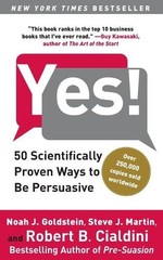 Steve J Martin Robert Cialdini Noah J Goldstein Yes! (Paperback) (UK IMPORT)