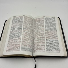 USED Prophecy Study Bible (2008 Black Leathersoft) – Amazing Facts Commentary