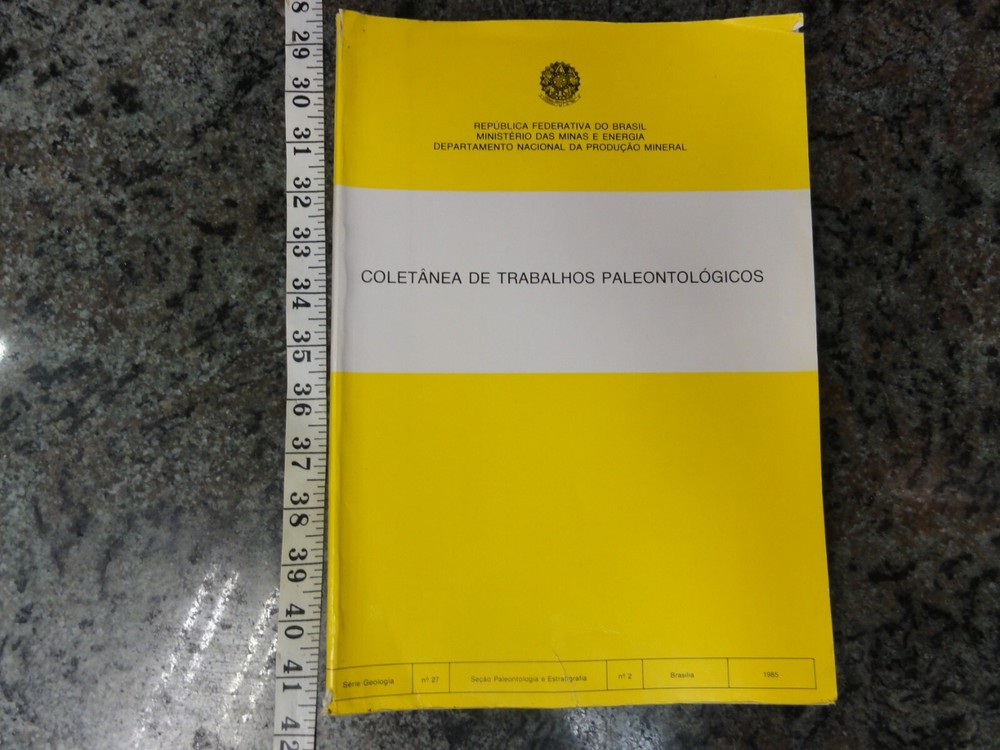 Brazil 1985 Collection of Paleontological Works in Portuguese Many Fossil Photos