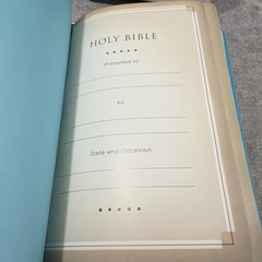 Thomas Nelson Giant Print Holy Bible (NKJV) – Aqua