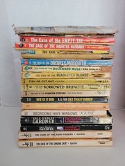 Lot Of 60 Vintage Perry Mason Paperback Books